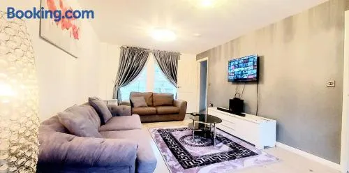 Home Hotel Sunderland - Free double parking - Image 1