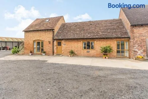 The Granary at Lane End Farm - Image 1