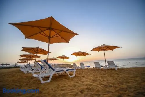 Blumar El Dome Hotel - Image 1