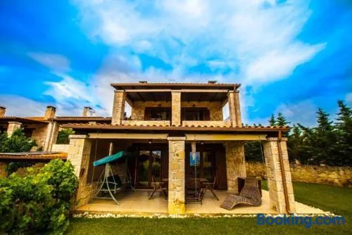 Valia Suite, Stone House - Image 1
