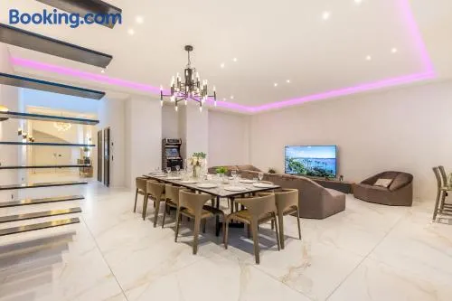 Bliss Triplex - Hyper Centre - Sauna - BBQ - Jacuzzi - LRACANNES - Image 1