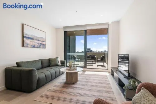 Stylish & Modern 2BR with HUGE Balcony =& Car Park! - Image 1