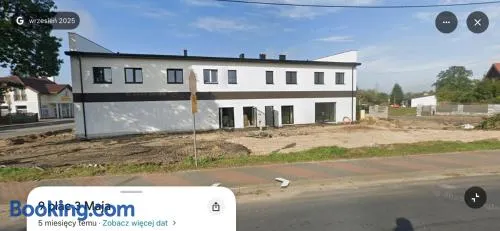 Motel Żabka - Image 1