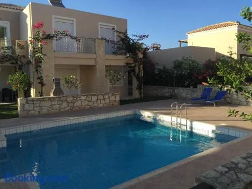 Cretamos Seaside Villas - Image 1