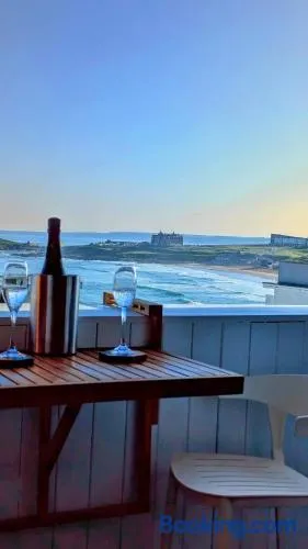 C8 Bay Apartments - Fistral Beach View - Newquay - Image 1