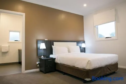 Buckingham Apartments - Image 1