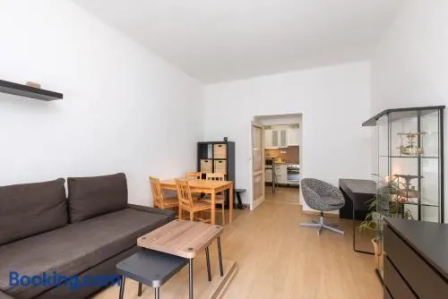 Spacious Apartment - Image 1