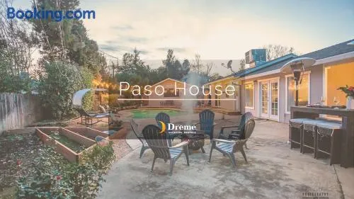 Paso House - Image 1