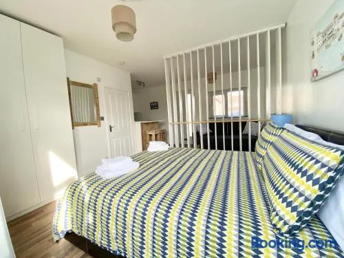 Margate Seaside Retreat - Image 1