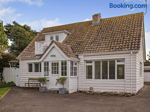 4 Bed in Dorchester oc-dc149 - Image 1