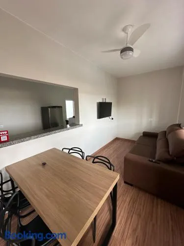 Apartamento Confortavel Centro Monte Carmelo - Image 1