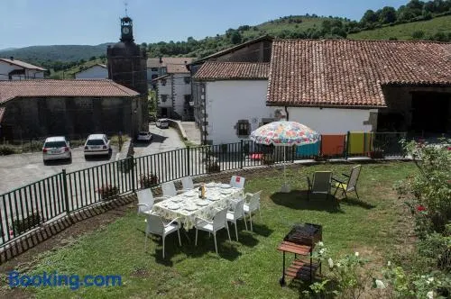 Charming house in Baráibar with mountain view - Image 1