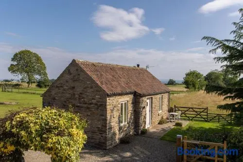 Honey Pot Barn - Image 1
