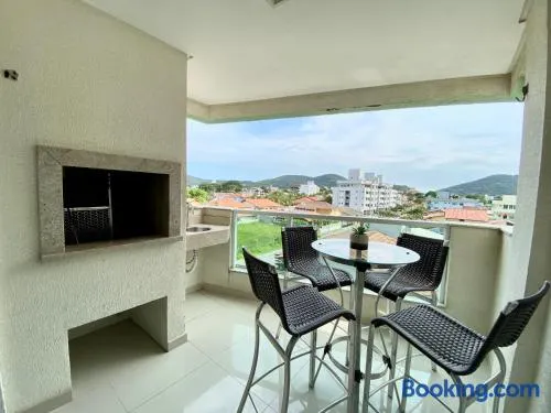 Residencial Saul Bertemes - Apto 2 Dormitórios Praia de Bombas - Image 1