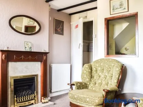 Cosy Cottage - Image 1