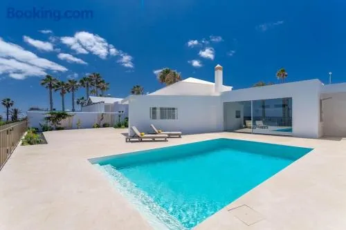 Ocean Bliss Beautiful Villa with Pool and Sea Views - Image 1