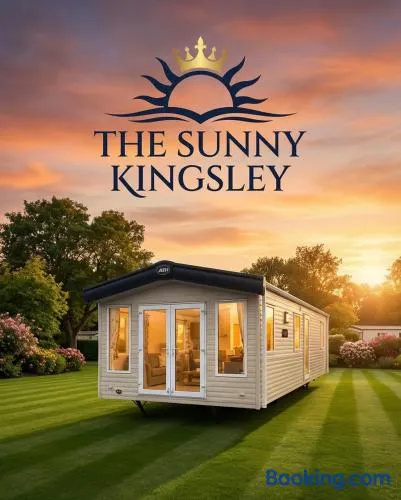 The sunny Kingsley holiday home - Image 1