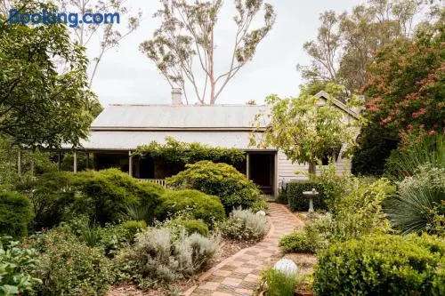 The Rustic Nest Yarramalong - Image 1