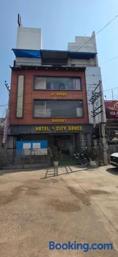 City Grace - Image 1
