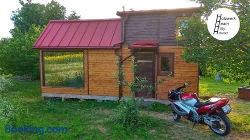 An original Tiny House WiFi, AC, Bikes, HO compatible - Image 1