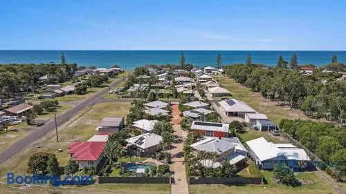 1/19-21 Pepperina Court - Image 1