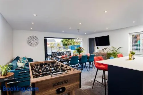 Meadow Cott - Image 1