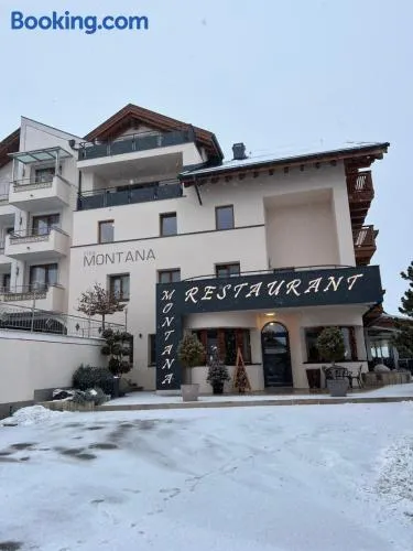 Hotel Montana - Image 1