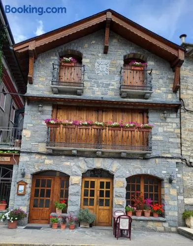 Apartamentos Casa Español - Image 1