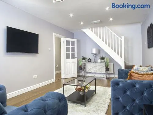 Luxe 5 Bed Bungalow In Snodland, Medway, Kent - Image 1