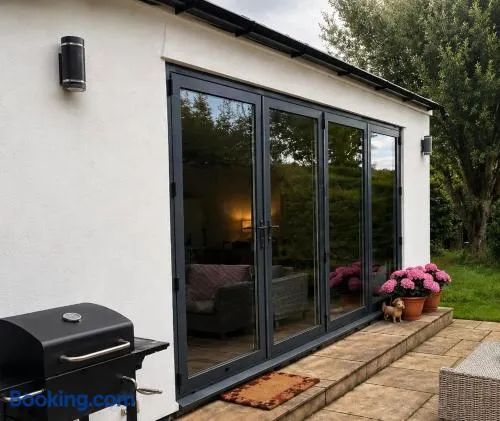 Private Garden Guest House-Patio and Garden Views - Image 1