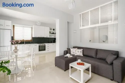 Domus Luxury Suite - Image 1