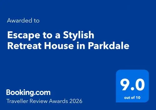 Escape to a Stylish Retreat House in Parkdale - Image 1