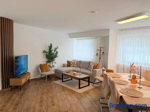 Park & Stay Cologne Apartment - Image 1