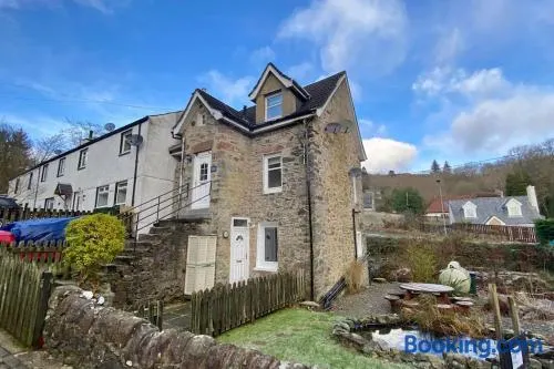 Loch Lomond 2 Bedroom Apartment - Image 1