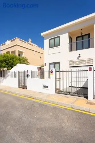 Summer Dream House - Garden and sea view townhouse - Image 1