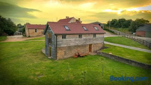 Orchard Barn - Image 1