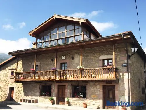 Appart'hôtel avec terrasse, internet haut débit et barbecue | Vue montagne - Image 1