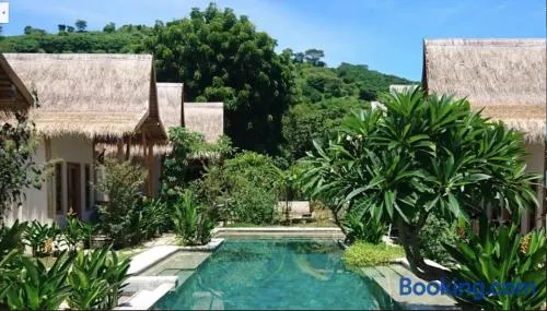 Kalyssa Beach Bungalows - Image 1