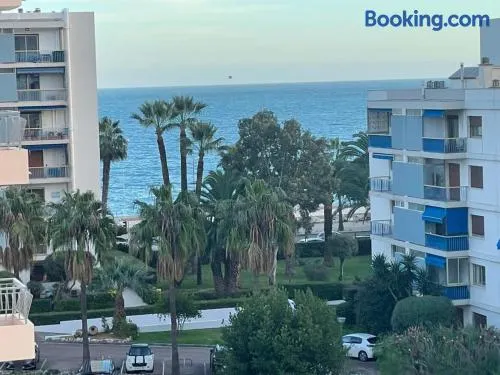 Appartement vue mer très proche de la plage et des commerces - Image 1