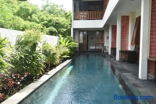 KETUT JOGLO GUEST HOUSE - Image 1