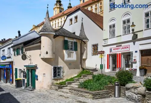 Alter Brotladen - Melk Center - Image 1