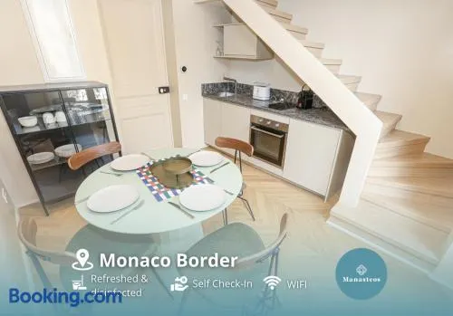 3 min from Monaco - Cozy renovated duplex - DL - Image 1