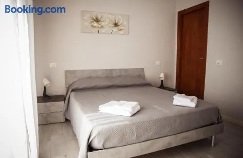 HOUSE DREAMS TOSCANY - Image 1