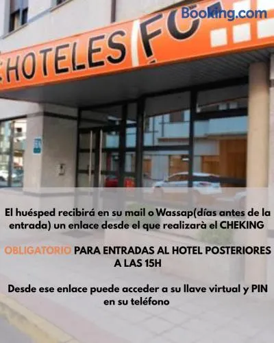 Apartahotel FC Catedral - Image 1