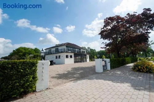 Boutique Hotel Villa Elise - Image 1