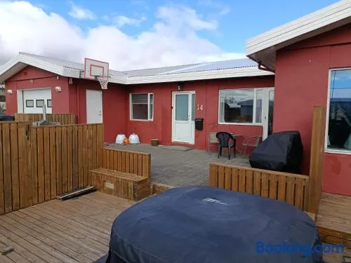 4 bedroom relaxing home, for total Solar Eclipse - Image 1