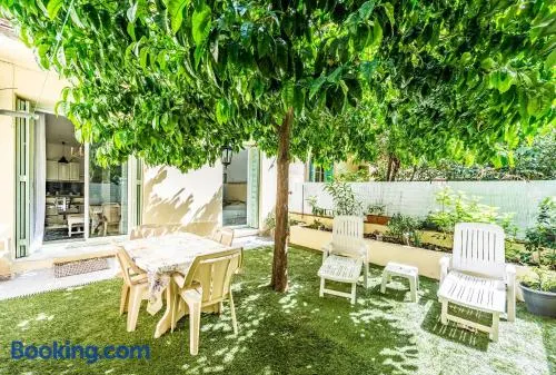 le palais osiris Nice centre jardin wifi clim parking - Image 1