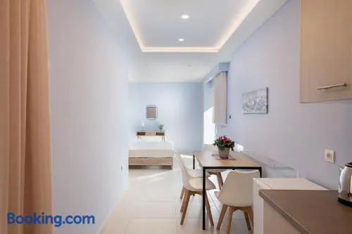 M City Apartments 100m from the beach - Image 1
