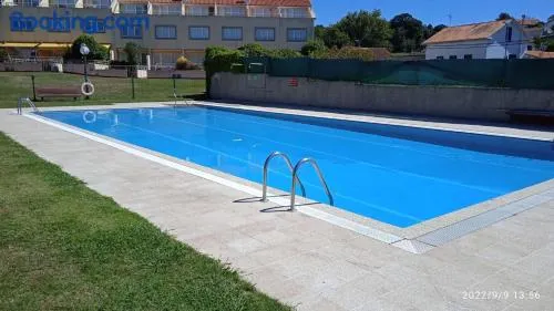 CHALET CON PISCINA EN MIÑO-Perbes - Image 1