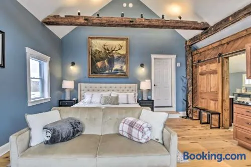 The Lodge - Suite #3 - Image 1